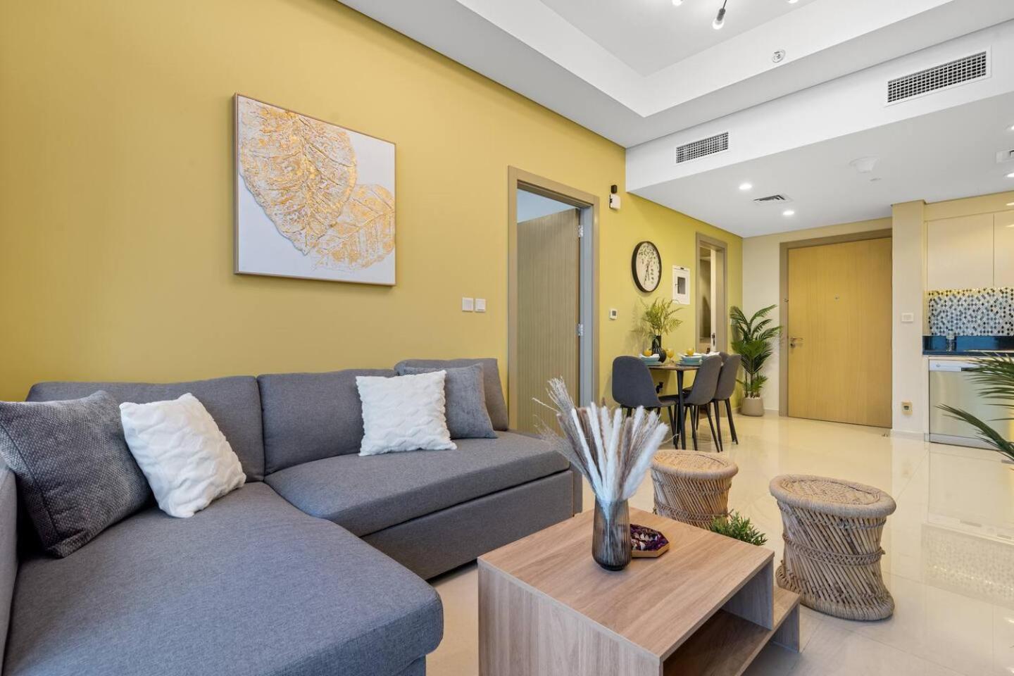 45th Floor 2br Full Sea View Apartment Dubai