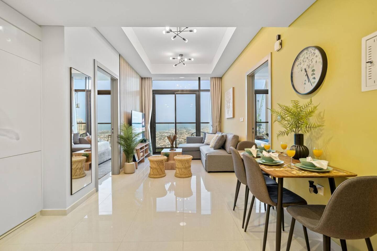Apartment 45th Floor 2br Full Sea View